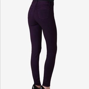 J Brand Super Skinny Jean - 24